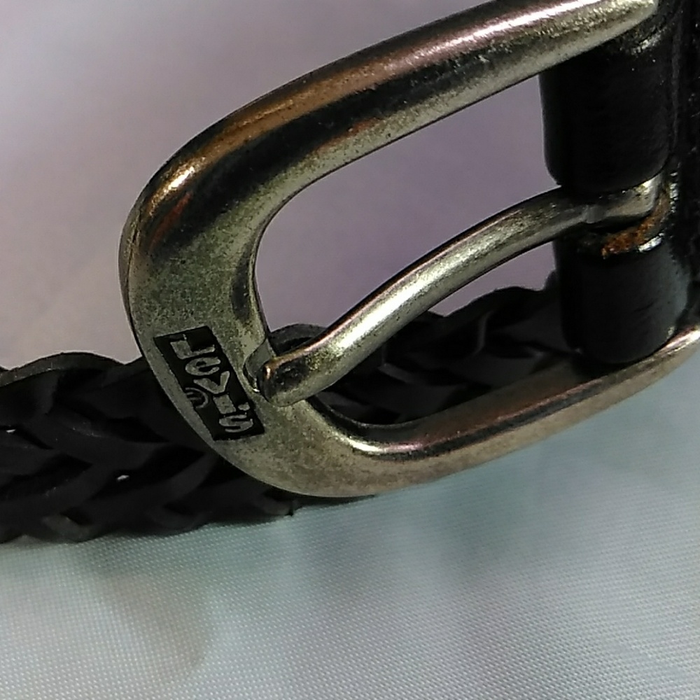 Leví's Belt  black (Boy) size M/28 - Picture 2 of 7